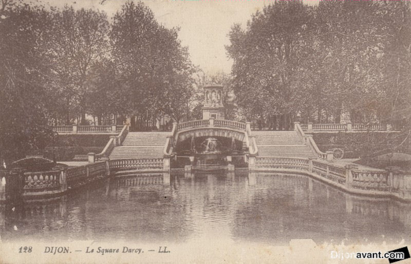 jardin darcy 1916.jpg jardin darcy 1916.jpg