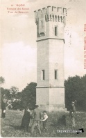 fontaine des suisses tour du reservoir dijon 1910.jpg