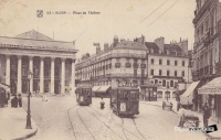 Tramways place du theatre 1915.jpg