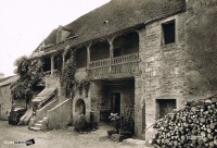 Maison Romane bourguignone.jpg