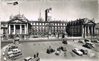Dijon place de la libération en 1962.jpg