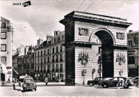 Dijon place Darcy années 50.jpg
