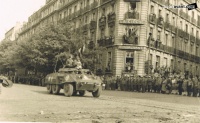 cpa liberation de dijon place darcy hotel de la cloche.jpg