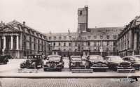 Dijon place de la liberation 1951.jpg
